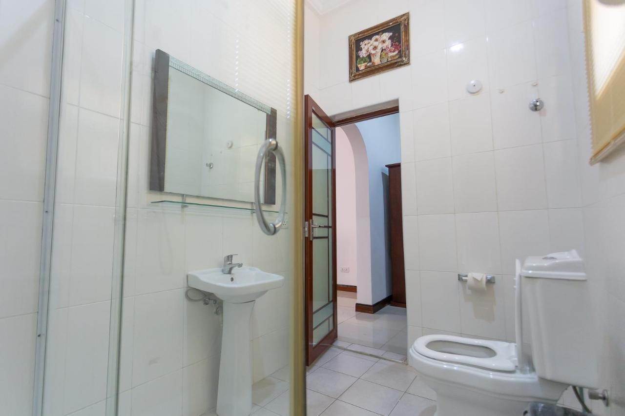 Royal Elmount Hotel Elmina Buitenkant foto
