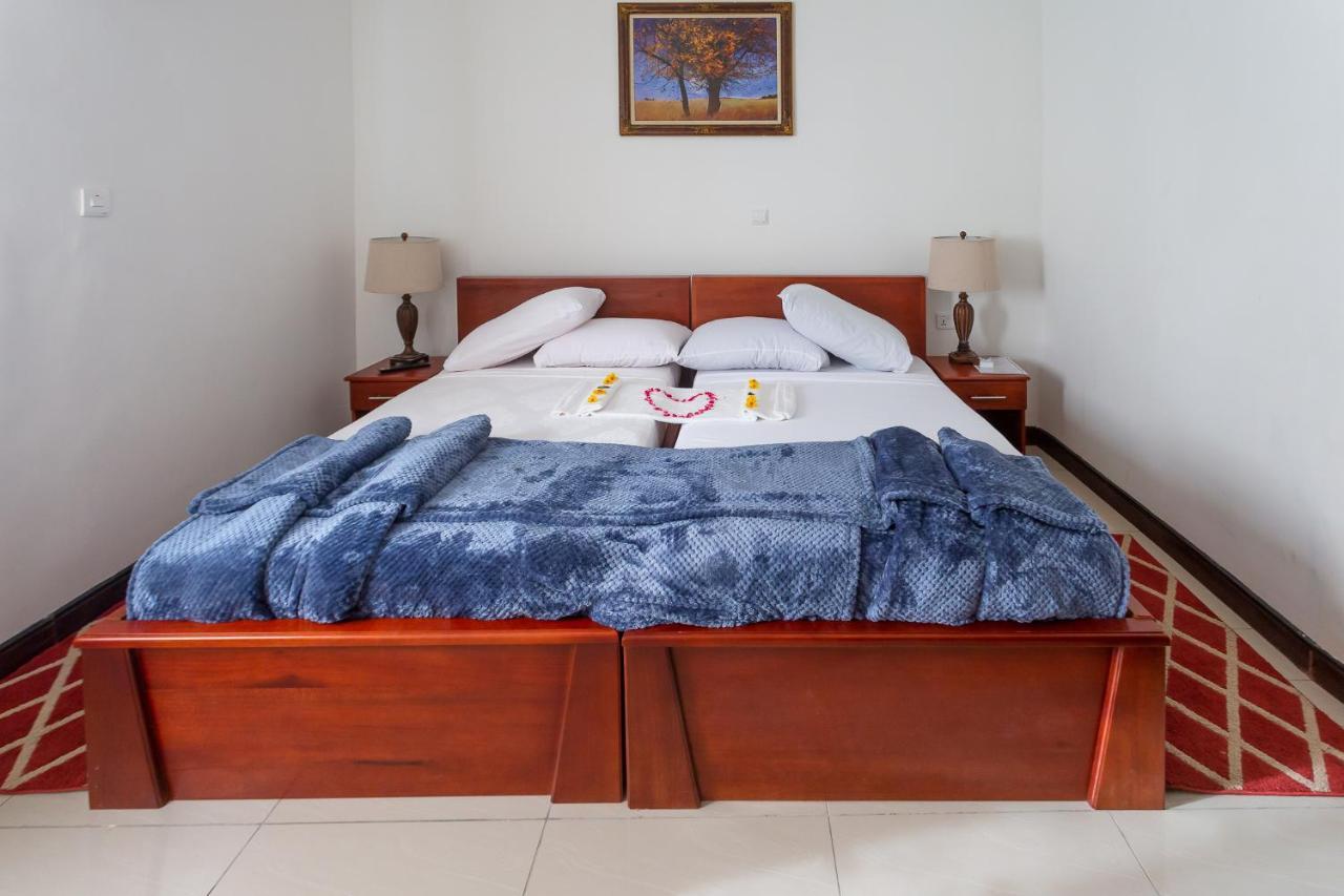 Royal Elmount Hotel Elmina Buitenkant foto