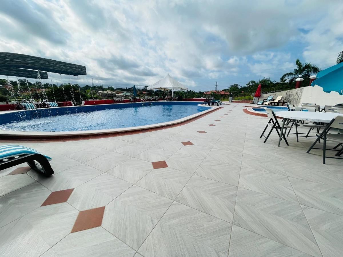 Royal Elmount Hotel Elmina Buitenkant foto
